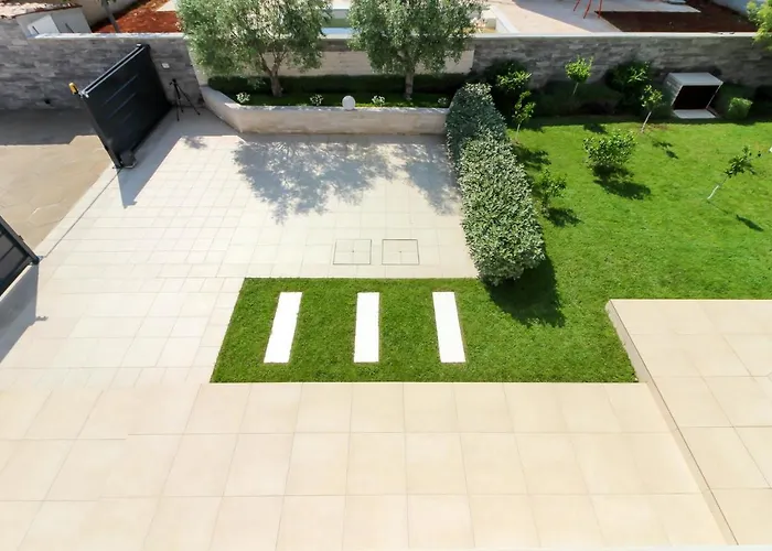 Modern Villa Nerina With Private Pool Near Pula